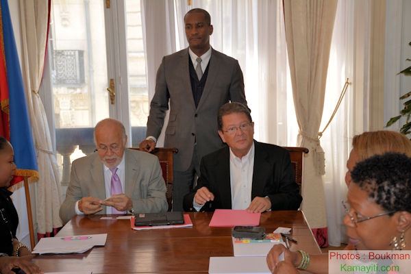 RENCONTRE : LE MINISTRES DES HAITIENS DE L’ETRANGER A PARIS.
